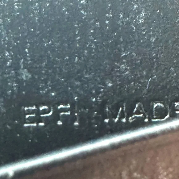 Cartier Pasha Vintage Black Leather Long Wallet - Picture 12 of 13